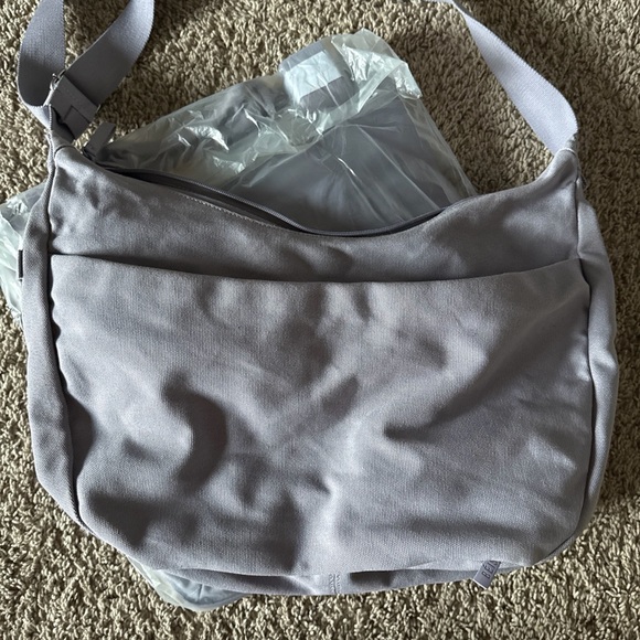 Beis lavender carry on 3 piece set - Picture 8 of 10